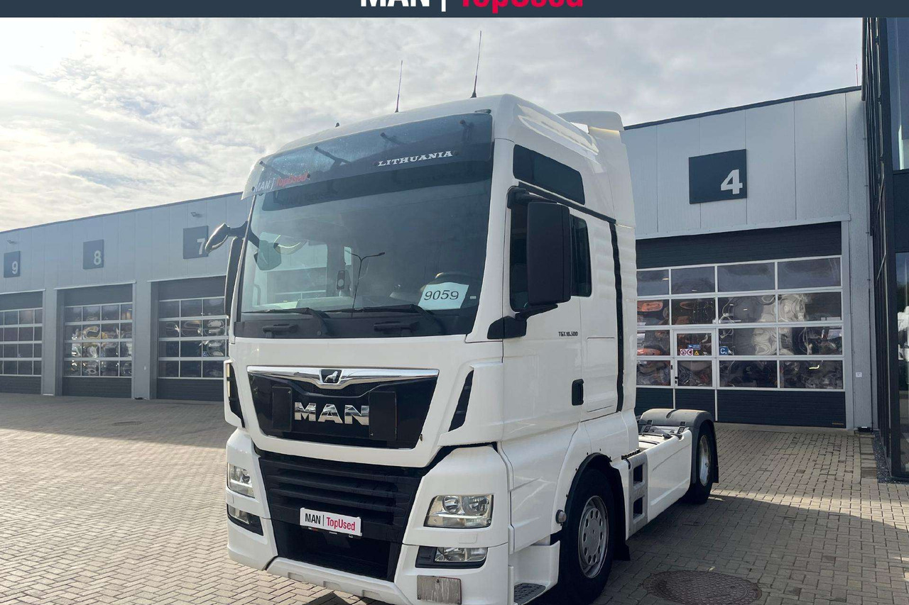 MAN 18.500 4X2 XXL Cab Retarder (9059) - Trekkvogn: bilde 1 MAN 18.500 4X2 XXL Cab Retarder (9059) - Trekkvogn: bilde 1