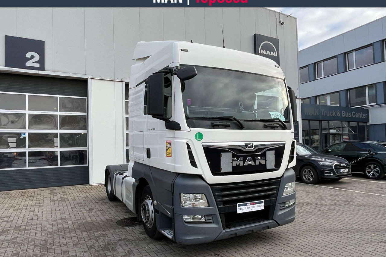 MAN 18.500 XLX Cab Retarder (9057) - Trekkvogn: bilde 2 MAN 18.500 XLX Cab Retarder (9057) - Trekkvogn: bilde 2