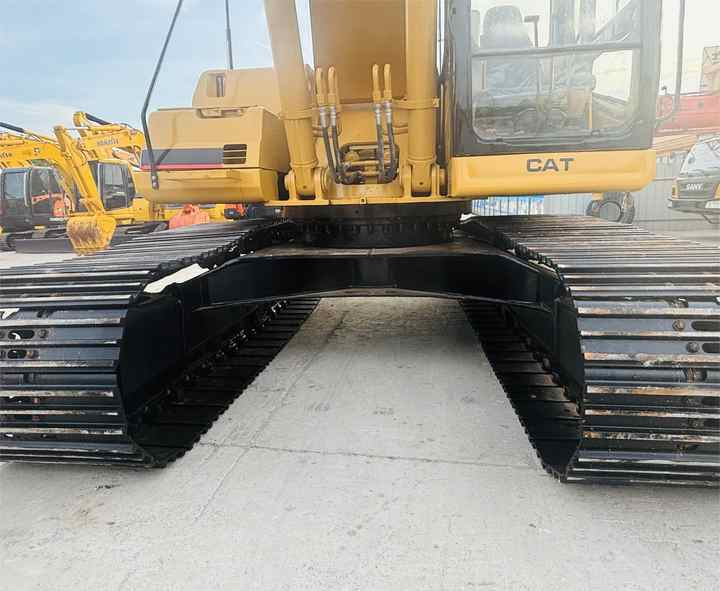 25ton Used Crawler Excavator Cat 325b,Second Hand Tracked Excavator Caterpillar 325bl With Best Price In Shanghai - Beltegraver: bilde 2 25ton Used Crawler Excavator Cat 325b,Second Hand Tracked Excavator Caterpillar 325bl With Best Price In Shanghai - Beltegraver: bilde 2