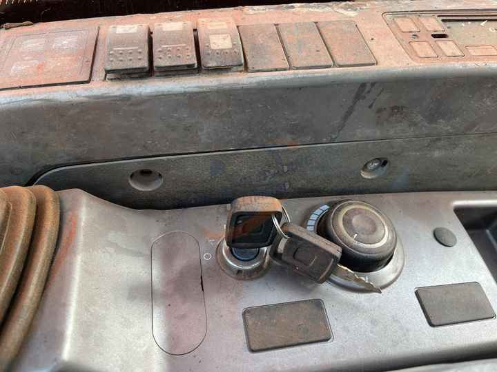 Best Selling DOOSAN excavator machine construction used machinery equipment dx225 DX60 DX70 DH60 DH220 used excavators in stock - Gravemaskin: bilde 2 Best Selling DOOSAN excavator machine construction used machinery equipment dx225 DX60 DX70 DH60 DH220 used excavators in stock - Gravemaskin: bilde 2