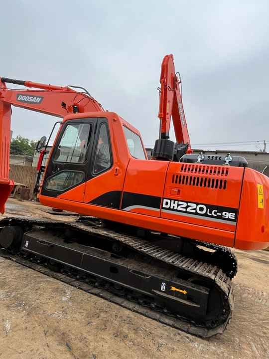 Best Selling DOOSAN excavator machine construction used machinery equipment dx225 DX60 DX70 DH60 DH220 used excavators in stock - Gravemaskin: bilde 2 Best Selling DOOSAN excavator machine construction used machinery equipment dx225 DX60 DX70 DH60 DH220 used excavators in stock - Gravemaskin: bilde 2