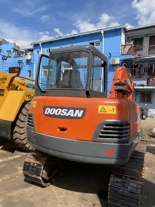 Doosan DH55-V Used Excavator Crawler Excavator Second Hand Japan Engine DH55-V Doosan Excavator in stock for sale - Minigraver: bilde 2 Doosan DH55-V Used Excavator Crawler Excavator Second Hand Japan Engine DH55-V Doosan Excavator in stock for sale - Minigraver: bilde 2