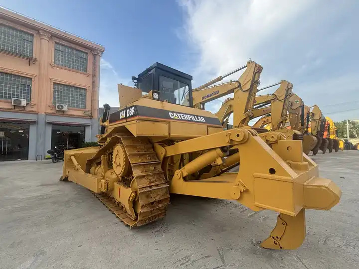 High Efficiency Used Caterpillar Bulldozer cat d8r Used Caterpillar d7g 6g d8r - Bulldozer: bilde 4 High Efficiency Used Caterpillar Bulldozer cat d8r Used Caterpillar d7g 6g d8r - Bulldozer: bilde 4