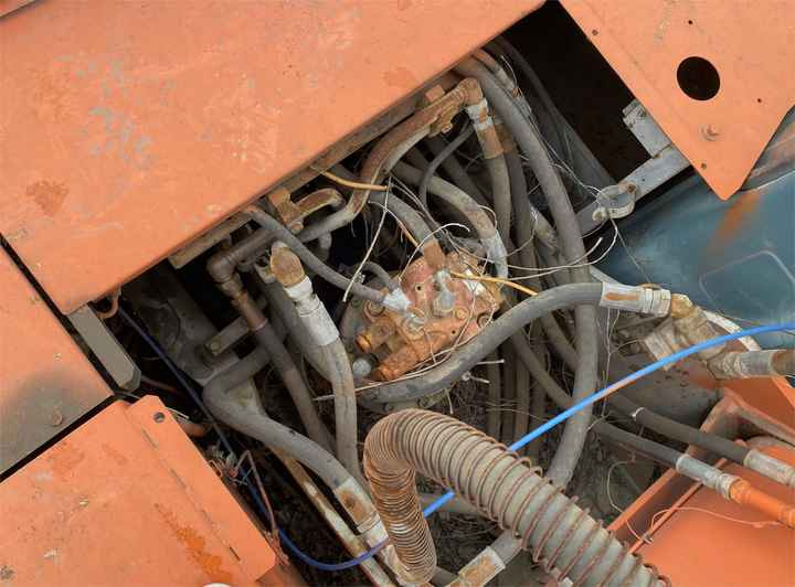 Hot sale Used Hitachi EX200-3 digger 20ton Excavator second hand excavator - Beltegraver: bilde 3 Hot sale Used Hitachi EX200-3 digger 20ton Excavator second hand excavator - Beltegraver: bilde 3