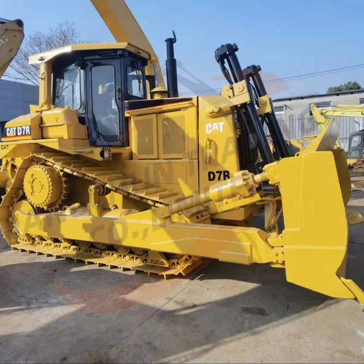 Japan Imported Caterpillar D7R Bulldozer Japan Original Cat D7G D7R D9n D8r Used Bulldozers - Bulldozer: bilde 1 Japan Imported Caterpillar D7R Bulldozer Japan Original Cat D7G D7R D9n D8r Used Bulldozers - Bulldozer: bilde 1