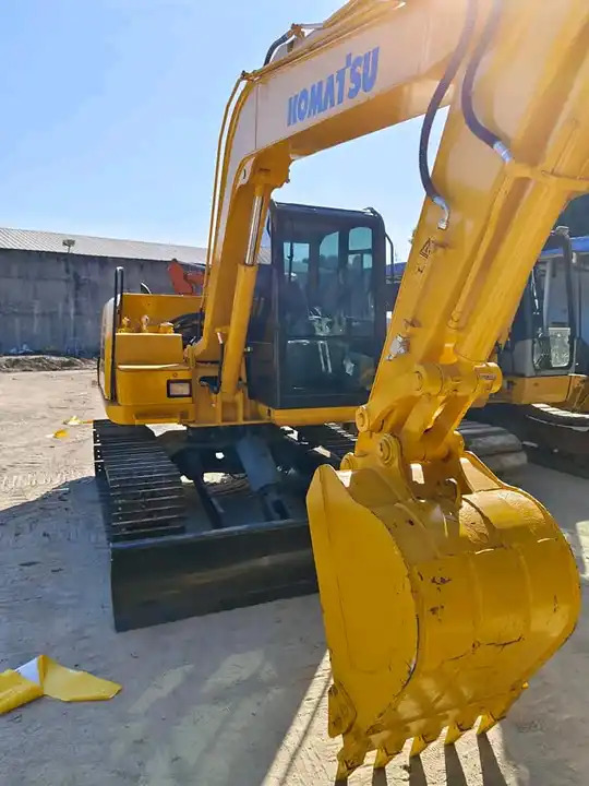 Japan Second Hand Used Hydraulic Crawler Excavator PC55 PC60 PC35 PC120 Digger Komatsu PC60-7 Excavator - Gravemaskin: bilde 4 Japan Second Hand Used Hydraulic Crawler Excavator PC55 PC60 PC35 PC120 Digger Komatsu PC60-7 Excavator - Gravemaskin: bilde 4