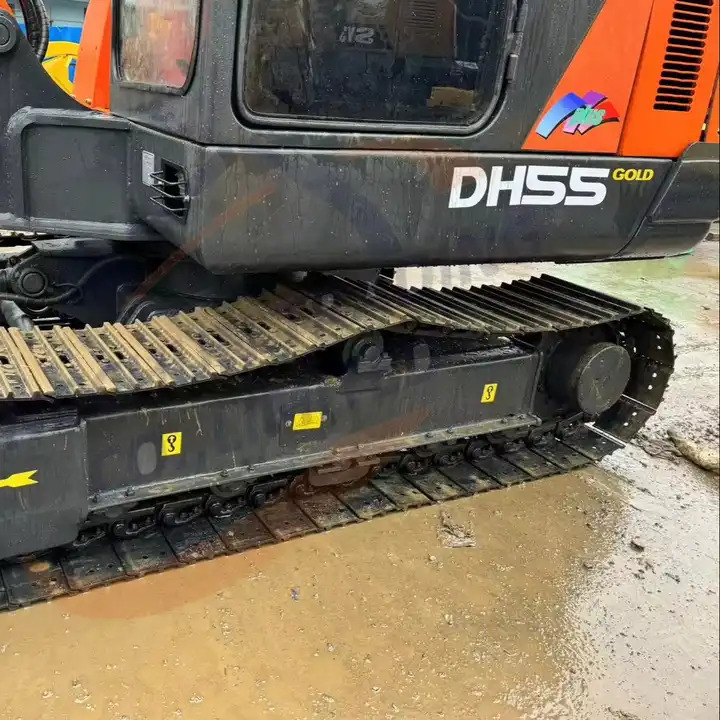 Mini 5ton Used Excavator Doosan DH55 with nice condition Korea low working hour multifunction crawler excavator Doosan DH55 - Gravemaskin: bilde 3 Mini 5ton Used Excavator Doosan DH55 with nice condition Korea low working hour multifunction crawler excavator Doosan DH55 - Gravemaskin: bilde 3