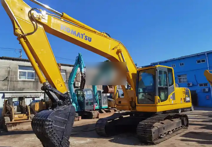 New Arrival Second Hand Pc200-8 Komatsu 20 Ton Crawler Excavator Komatsu Pc 200-8 Used Komatsu Pc 200 Excavator For Sale - Gravemaskin: bilde 2 New Arrival Second Hand Pc200-8 Komatsu 20 Ton Crawler Excavator Komatsu Pc 200-8 Used Komatsu Pc 200 Excavator For Sale - Gravemaskin: bilde 2