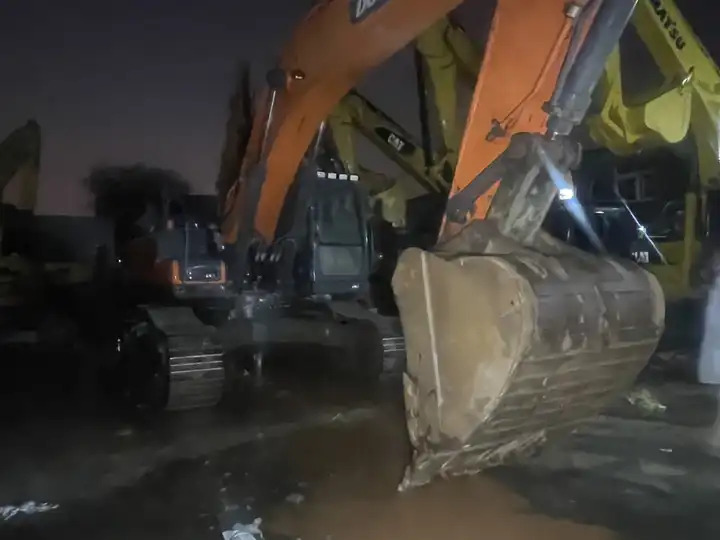 Original Doosan Dx420 Used Excavator/few Working Hours Used 420 Doosan Excavator Dx420 In Stock - Beltegraver: bilde 3 Original Doosan Dx420 Used Excavator/few Working Hours Used 420 Doosan Excavator Dx420 In Stock - Beltegraver: bilde 3