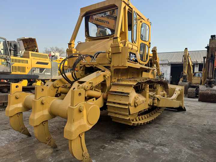 Original Japan Imported Caterpillar D7R Bulldozer Japan Original Cat D7G D7R D9n D8r Used Bulldozers - Bulldozer: bilde 4 Original Japan Imported Caterpillar D7R Bulldozer Japan Original Cat D7G D7R D9n D8r Used Bulldozers - Bulldozer: bilde 4