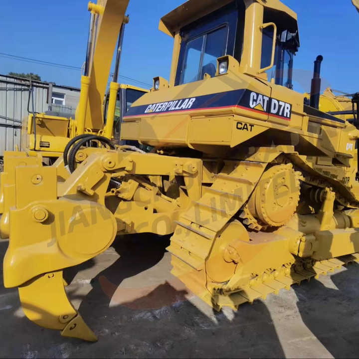 Original Japan Imported Caterpillar D8R Bulldozer Japan Original Cat D7G D7R D8R D9n D8r Used Bulldozers - Bulldozer: bilde 1 Original Japan Imported Caterpillar D8R Bulldozer Japan Original Cat D7G D7R D8R D9n D8r Used Bulldozers - Bulldozer: bilde 1