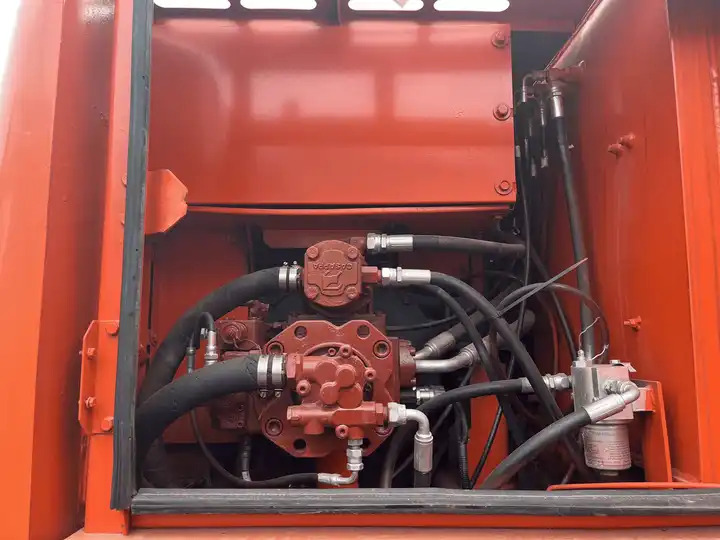 Used Doosan Dh150W-7 Medium 15 Ton Second-Hand Construction Machinery Doosan 60W/150W/210W in Stock - Gravemaskin: bilde 5 Used Doosan Dh150W-7 Medium 15 Ton Second-Hand Construction Machinery Doosan 60W/150W/210W in Stock - Gravemaskin: bilde 5
