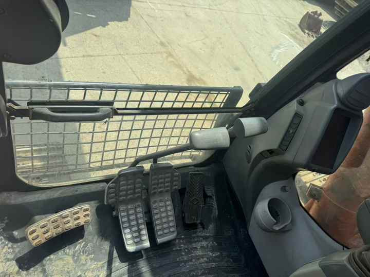 Used Machinery ZX350-5G ZX350-3G 35 Ton Crawler Used Hitachi Excavators Hitachi Heavy Duty Machine ZAXIS 350-5G 350-3G for Sale - Gravemaskin: bilde 5 Used Machinery ZX350-5G ZX350-3G 35 Ton Crawler Used Hitachi Excavators Hitachi Heavy Duty Machine ZAXIS 350-5G 350-3G for Sale - Gravemaskin: bilde 5