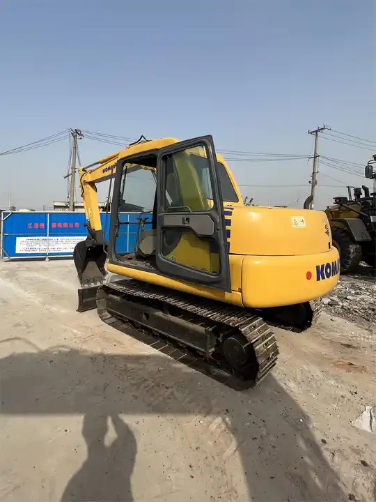 Komatsu used pc60-7 excavator/used 6ton excavator /Komatsu japan pc60-7 mini used excavator for sale Komatsu excavator - Beltegraver: bilde 3 Komatsu used pc60-7 excavator/used 6ton excavator /Komatsu japan pc60-7 mini used excavator for sale Komatsu excavator - Beltegraver: bilde 3