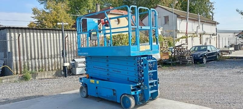Genie GS4047 - 13,7m - electric - Sakselift: bilde 1 Genie GS4047 - 13,7m - electric - Sakselift: bilde 1
