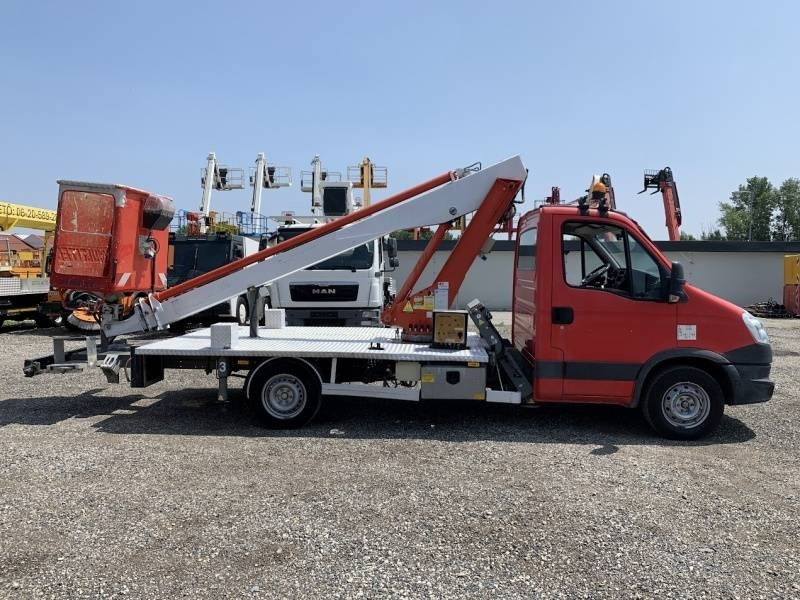 Iveco Daily Multitel 160 ALU DS - 16m - Billift: bilde 4 Iveco Daily Multitel 160 ALU DS - 16m - Billift: bilde 4