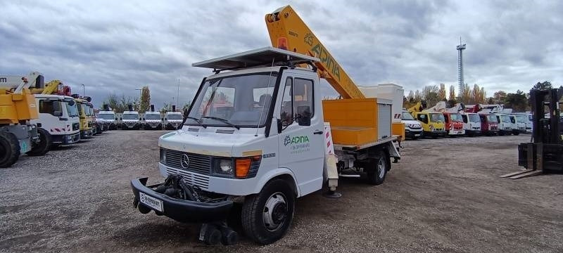 Mercedes-Benz 410D Weberlift WL 1.950 EG - 19,5m, 200 kg - Billift: bilde 2 Mercedes-Benz 410D Weberlift WL 1.950 EG - 19,5m, 200 kg - Billift: bilde 2