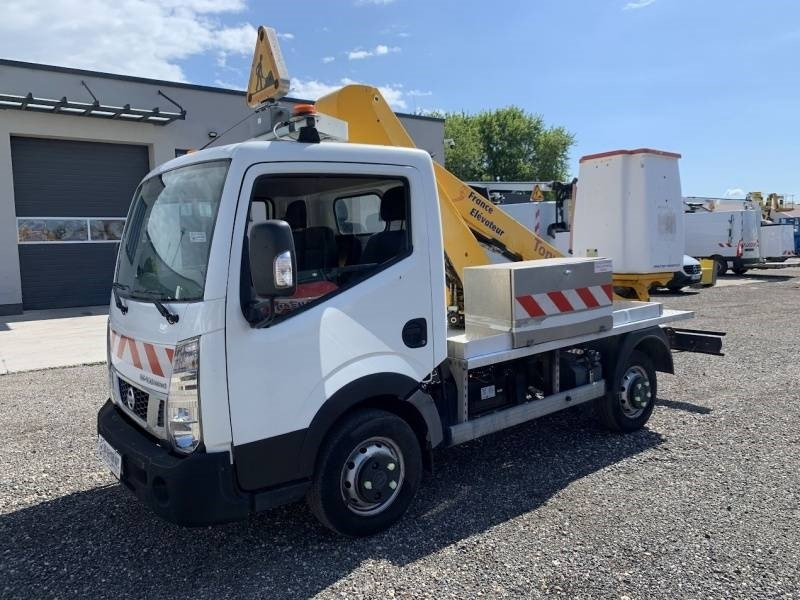 Nissan Cabstar France Elevateur Topy 11 - 11 m - Billift: bilde 2 Nissan Cabstar France Elevateur Topy 11 - 11 m - Billift: bilde 2