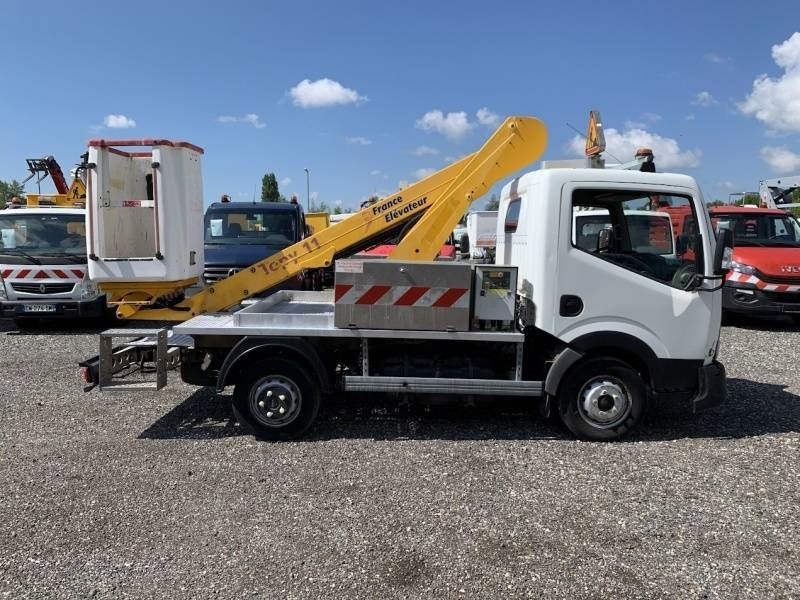 Nissan Cabstar France Elevateur Topy 11 - 11 m - Billift: bilde 4 Nissan Cabstar France Elevateur Topy 11 - 11 m - Billift: bilde 4
