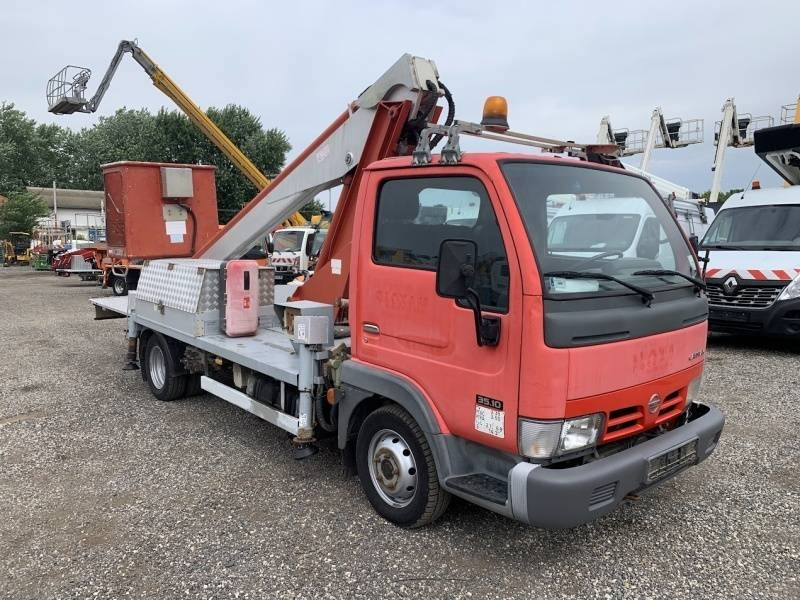 Nissan Cabstar Multitel 160 ALU DS - 16m - Billift: bilde 1 Nissan Cabstar Multitel 160 ALU DS - 16m - Billift: bilde 1