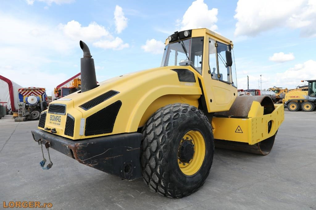 Bomag BW 219 D H-4 - Kompaktor: bilde 3 Bomag BW 219 D H-4 - Kompaktor: bilde 3