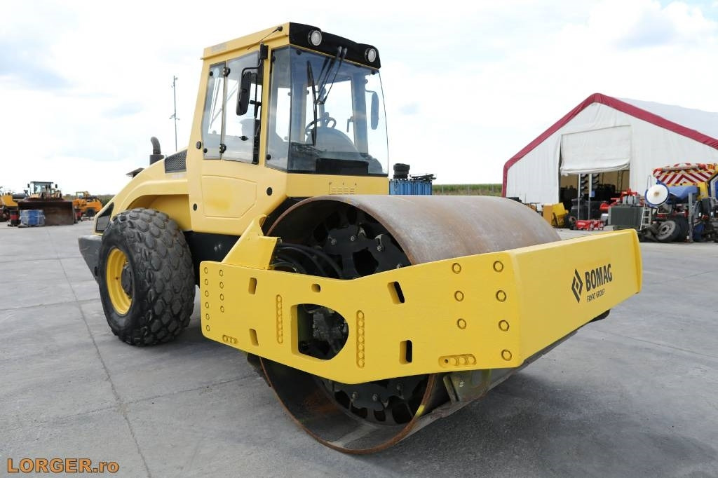 Bomag BW 219 D H-4 - Kompaktor: bilde 4 Bomag BW 219 D H-4 - Kompaktor: bilde 4