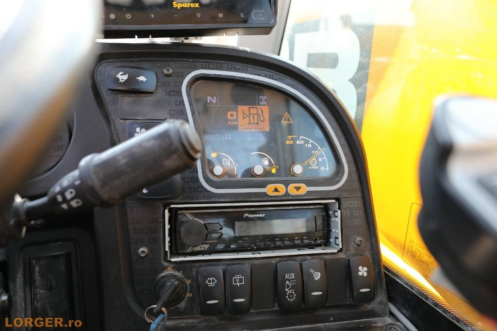 Teleskoplastere JCB 527-58 Agri: bilde 11