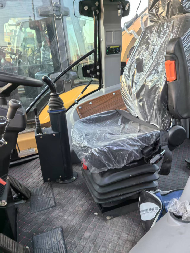 CATERPILLAR 426 - Beltelaster: bilde 3 CATERPILLAR 426 - Beltelaster: bilde 3