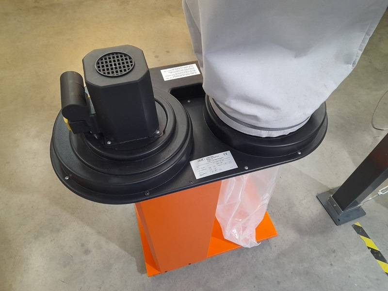 Alko Mobil 100 - Innbindingsmaskin: bilde 2 Alko Mobil 100 - Innbindingsmaskin: bilde 2
