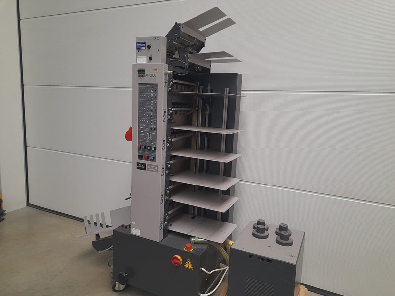 Horizon AC-6000 | collator | 6 stations | 1992 - Trykkmaskin: bilde 3 Horizon AC-6000 | collator | 6 stations | 1992 - Trykkmaskin: bilde 3