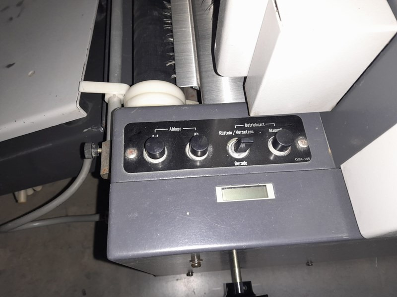 Horizon AC-8000 S | collator | 8 stations | 1992 - Trykkmaskin: bilde 4 Horizon AC-8000 S | collator | 8 stations | 1992 - Trykkmaskin: bilde 4
