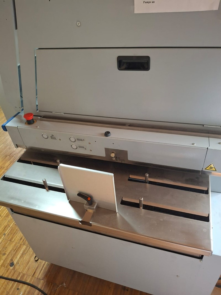Horizon BQ-470 | 2009 | 800.000 - Innbindingsmaskin: bilde 5 Horizon BQ-470 | 2009 | 800.000 - Innbindingsmaskin: bilde 5