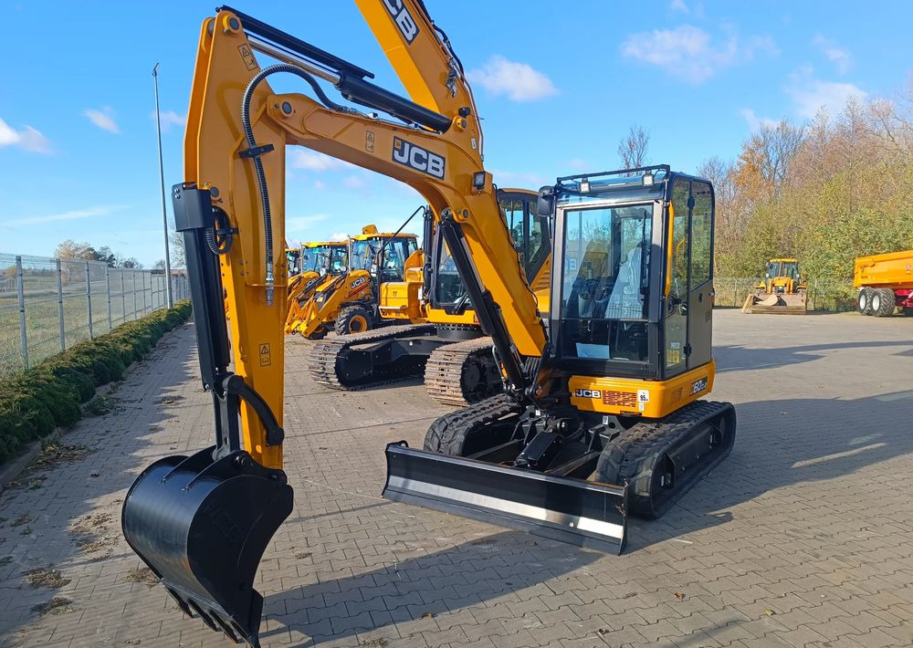 Leie  JCB 60C-2 JCB 60C-2: bilde 7