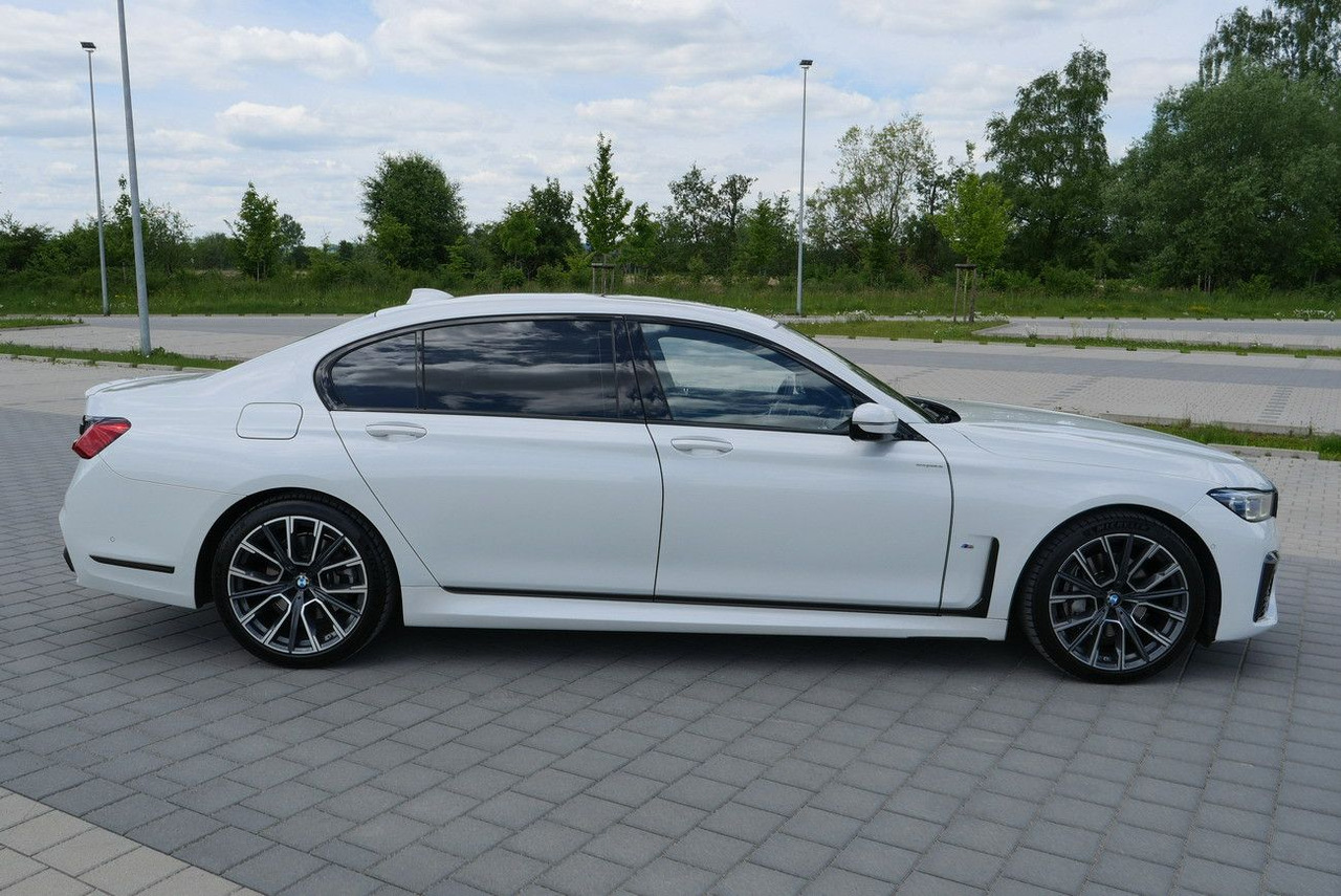 BMW 730Ld XDRIVE /VOLL/REAR ENTERT. /LANGSTRECKE 48V - Sedan: bilde 3 BMW 730Ld XDRIVE /VOLL/REAR ENTERT. /LANGSTRECKE 48V - Sedan: bilde 3