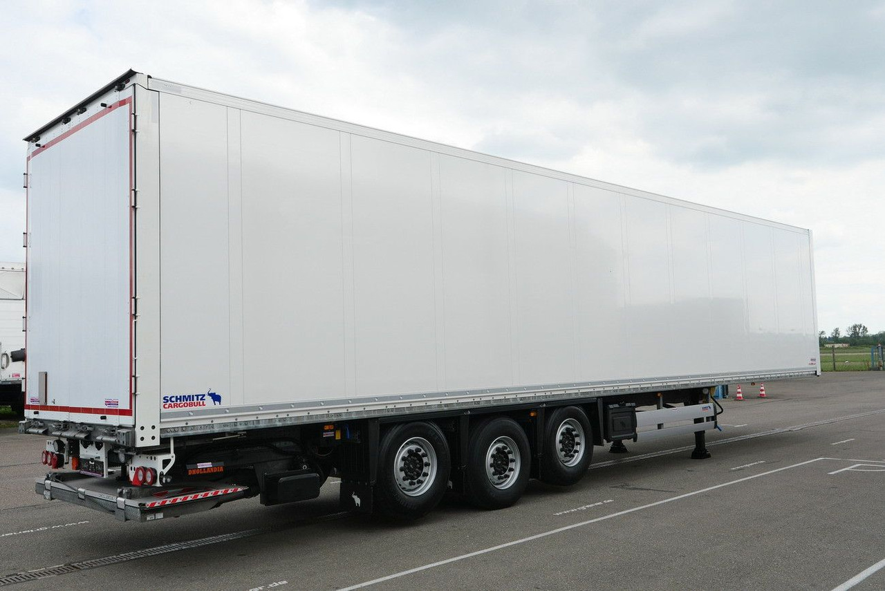 Schmitz Cargobull SKO 24/3 x ZURR/2 x LIFT /LBW 2000 kg / 2,70 - Skapsemi: bilde 2 Schmitz Cargobull SKO 24/3 x ZURR/2 x LIFT /LBW 2000 kg / 2,70 - Skapsemi: bilde 2