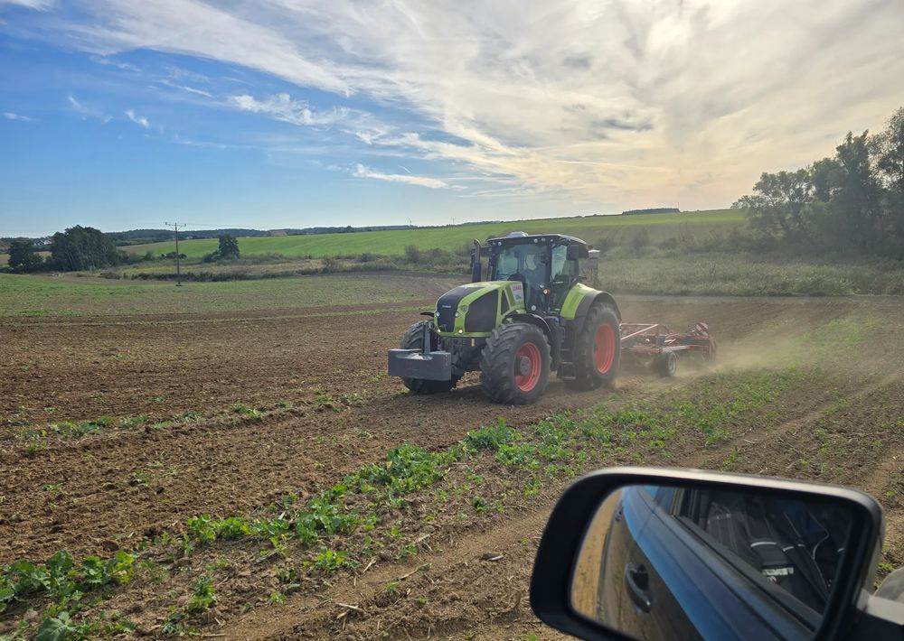 Claas Axion 940 Cmatic - Traktor: bilde 5 Claas Axion 940 Cmatic - Traktor: bilde 5