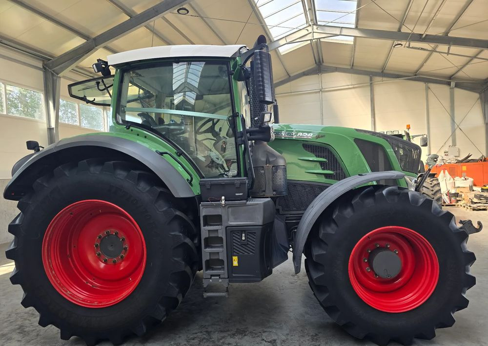 Fendt 828 - Traktor: bilde 3 Fendt 828 - Traktor: bilde 3