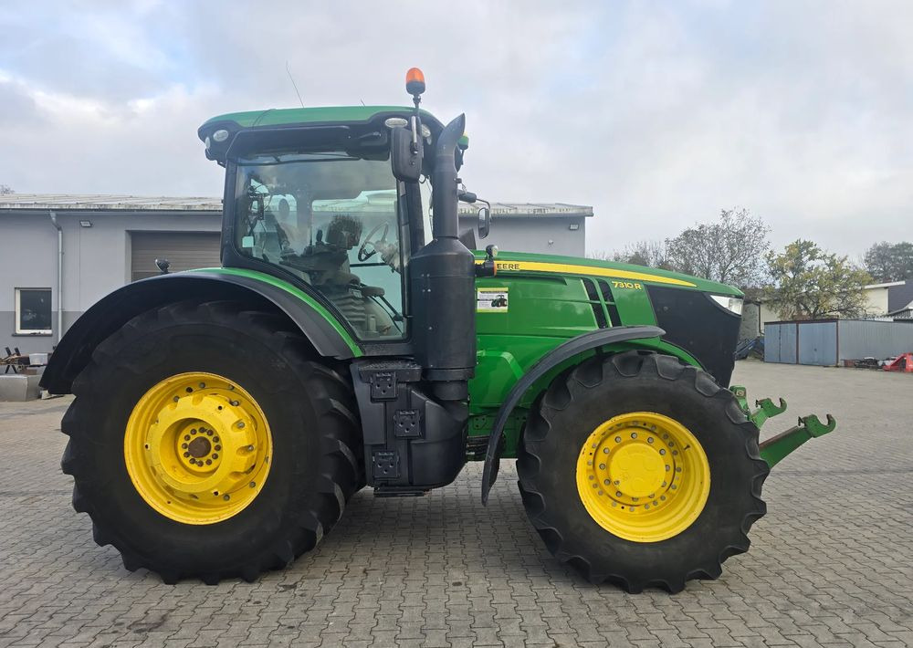 John Deere 7310 R - Traktor: bilde 2 John Deere 7310 R - Traktor: bilde 2