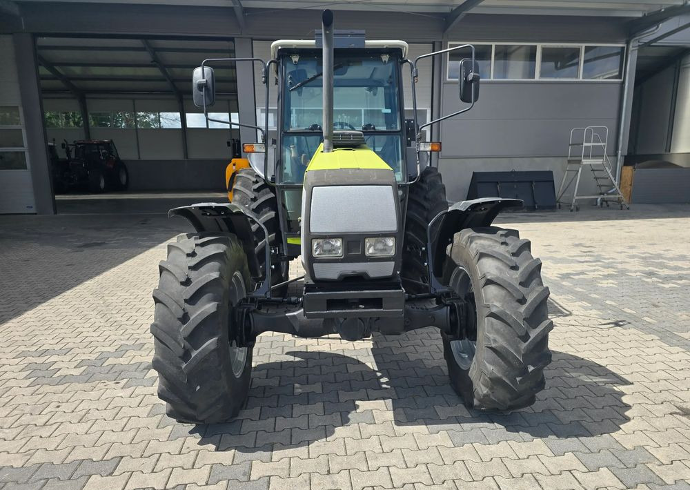 Valtra 800 - Traktor: bilde 3 Valtra 800 - Traktor: bilde 3