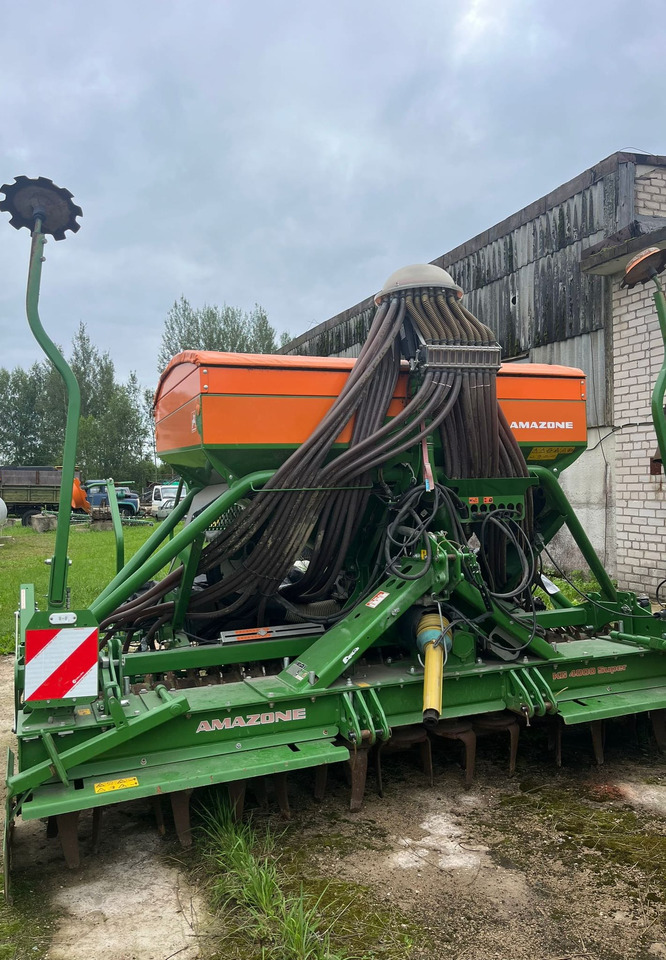 AMAZONE AD-P 4000 Super - Kombisåmaskin: bilde 2 AMAZONE AD-P 4000 Super - Kombisåmaskin: bilde 2