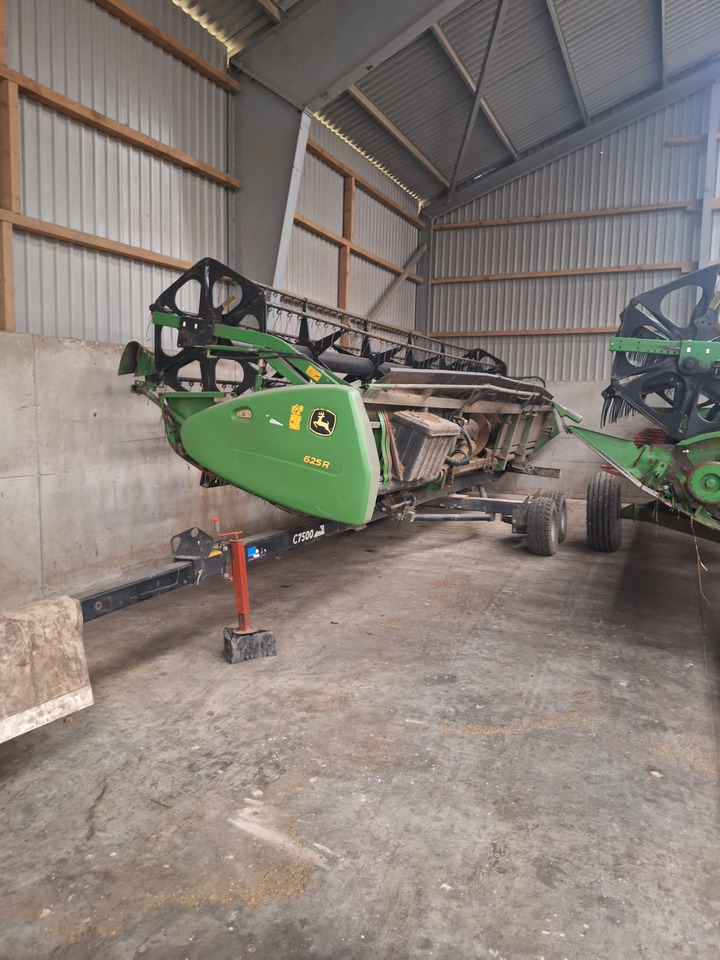 JOHN DEERE T670 - Skurtresker: bilde 4 JOHN DEERE T670 - Skurtresker: bilde 4