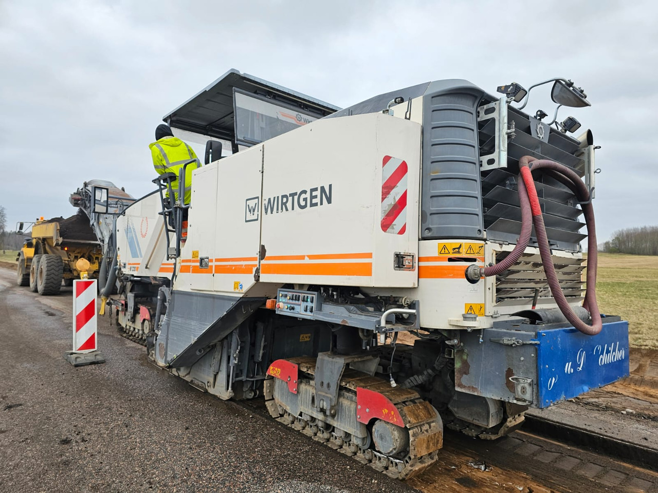 WIRTGEN W220 - Asfaltfres: bilde 2 WIRTGEN W220 - Asfaltfres: bilde 2