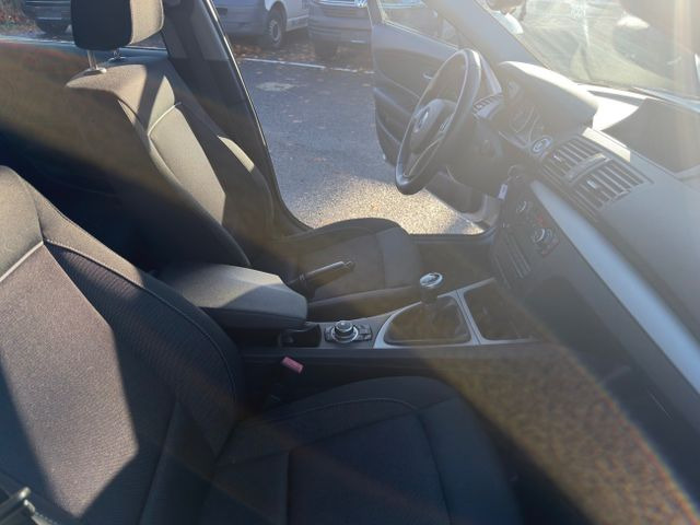 Personenbil BMW 116i Limousine: bilde 16