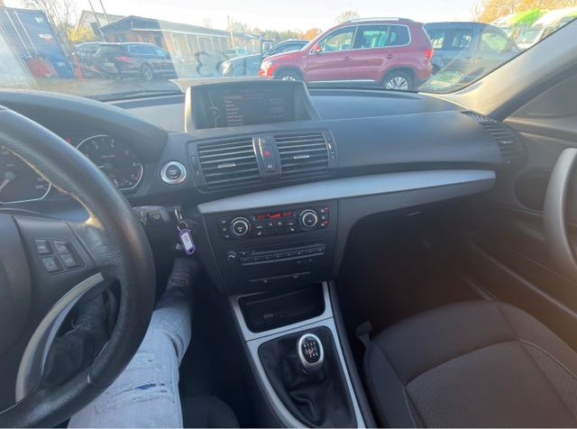 Personenbil BMW 116i Limousine: bilde 12