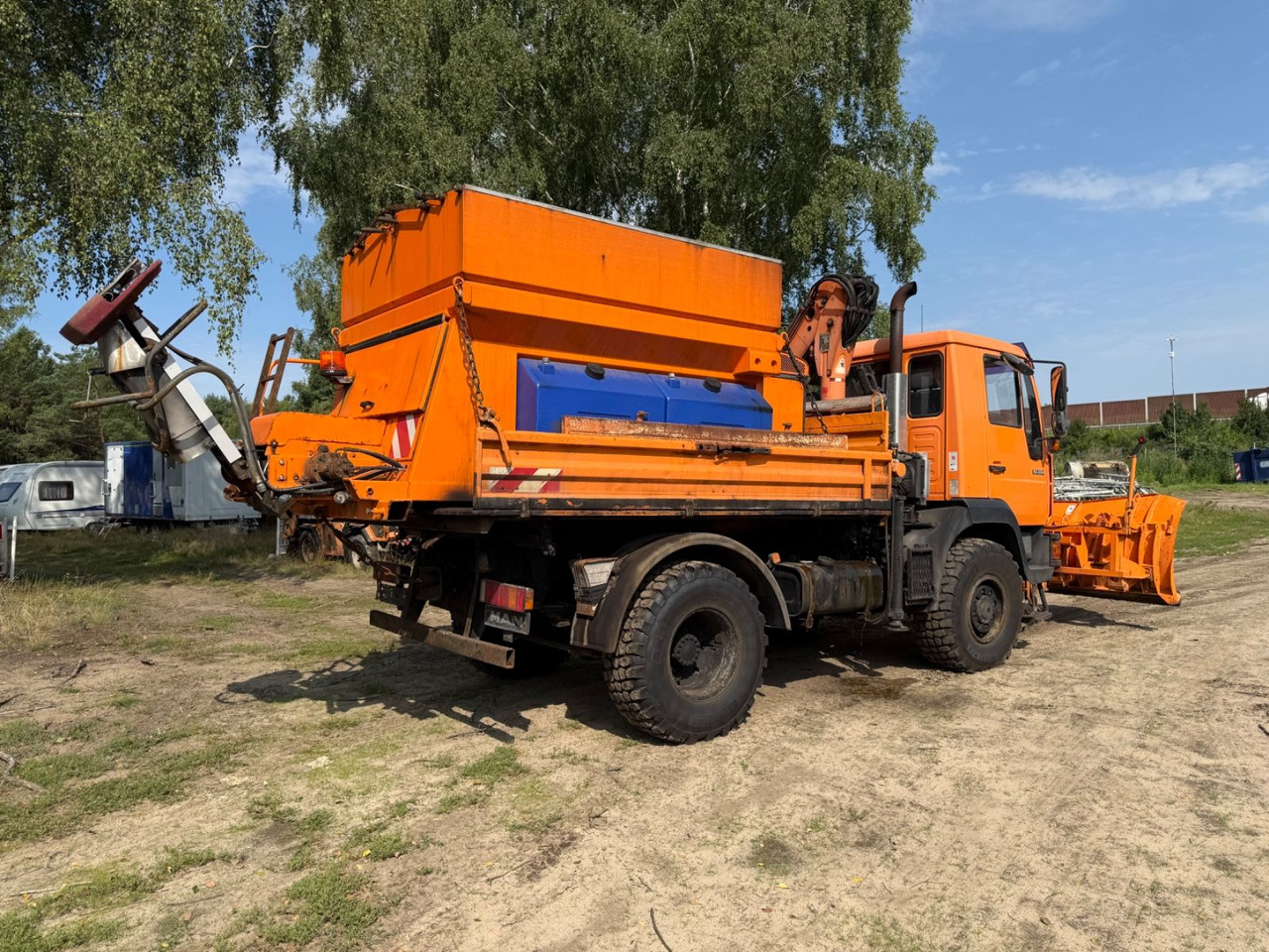 MAN 10.224 Atlas Kran Salzstreuer 4X4 - Tippbil, Kranbil: bilde 5 MAN 10.224 Atlas Kran Salzstreuer 4X4 - Tippbil, Kranbil: bilde 5