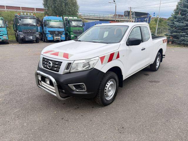 Nissan Navara NP300 Visia King Cab 4x4 - SUV: bilde 3 Nissan Navara NP300 Visia King Cab 4x4 - SUV: bilde 3