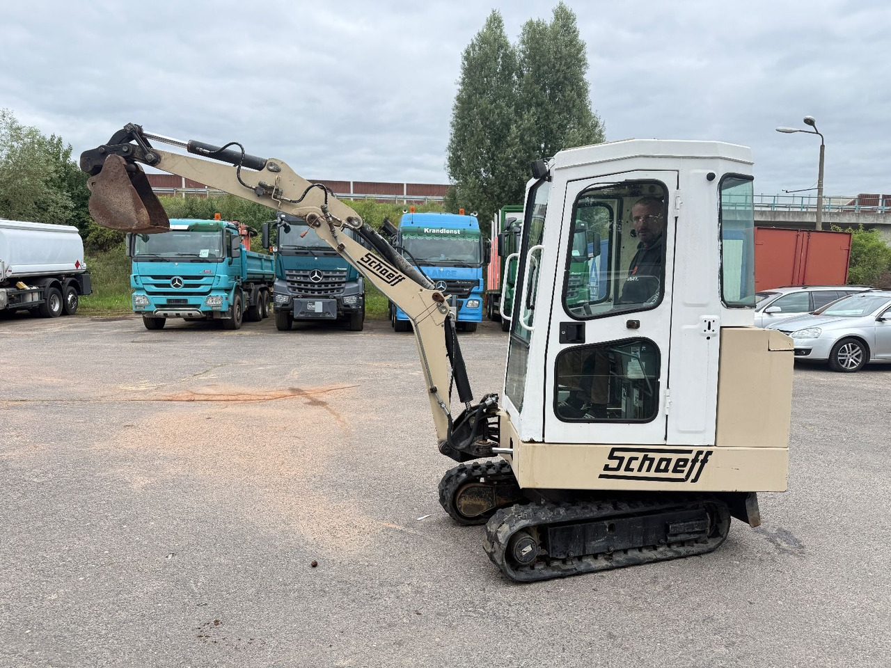Schaeff HR 12 - Minigraver: bilde 2 Schaeff HR 12 - Minigraver: bilde 2
