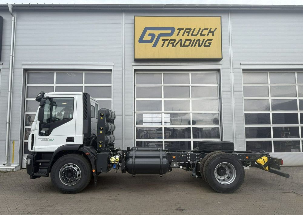 Iveco EuroCargo CNG - Chassis lastebil: bilde 2 Iveco EuroCargo CNG - Chassis lastebil: bilde 2