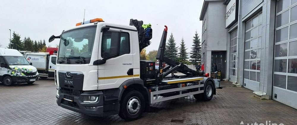 MAN TGM 15.250, hakowiec Janco/GP Lift + HDS Hiab - Søppelbil: bilde 4 MAN TGM 15.250, hakowiec Janco/GP Lift + HDS Hiab - Søppelbil: bilde 4