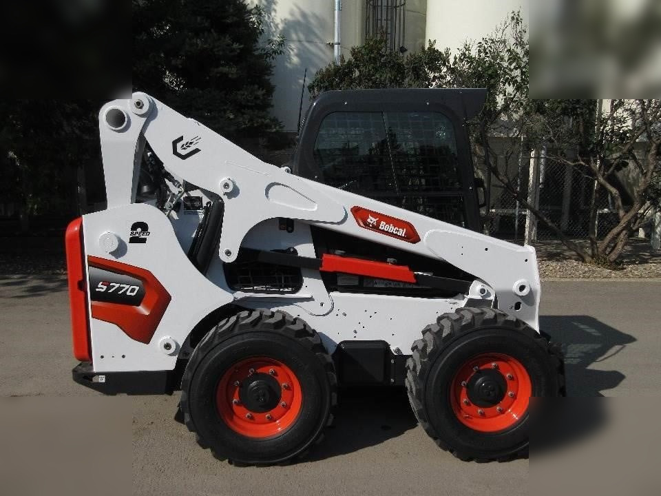 BOBCAT S770 - Kompaktlaster: bilde 1 BOBCAT S770 - Kompaktlaster: bilde 1
